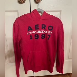 LIGHTLY USED Mens Aero Sweatshirt Size Small